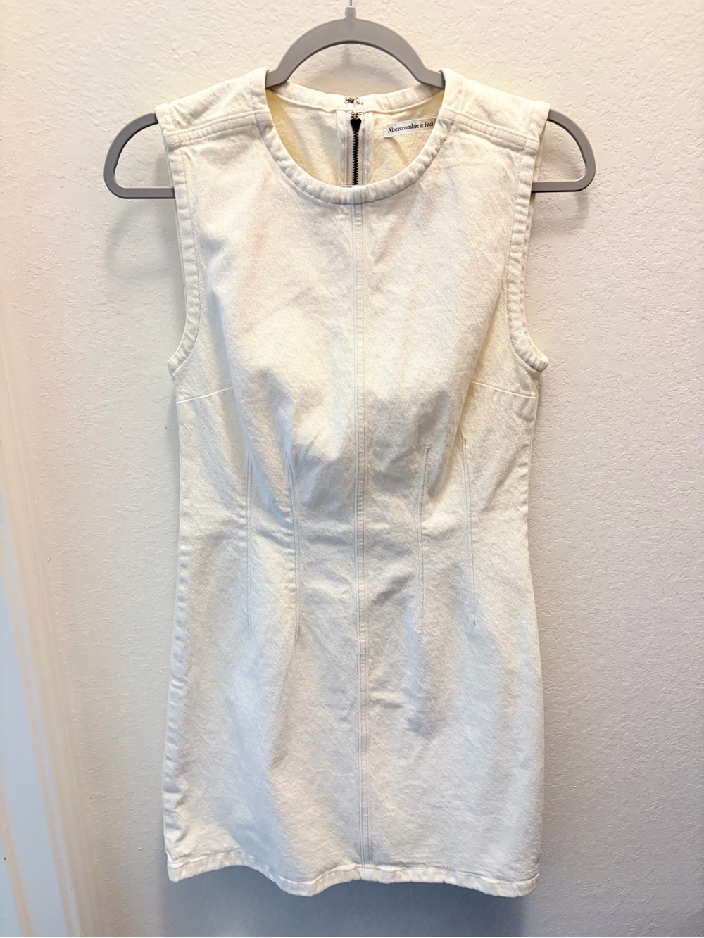 Abercrombie & Fitch Shell Denim Mini Dress in Cream/White Size Small NWT
